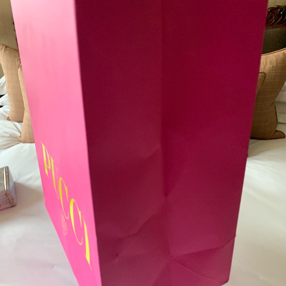 Brand new rare Emilio Pucci pink authentic shopping bag with fabric handles